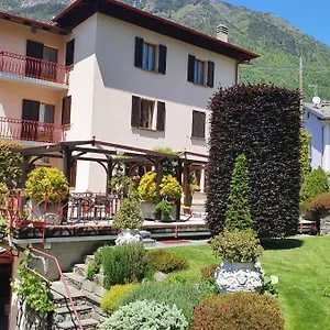 Casa vacanze La Casa Rosa Sernio