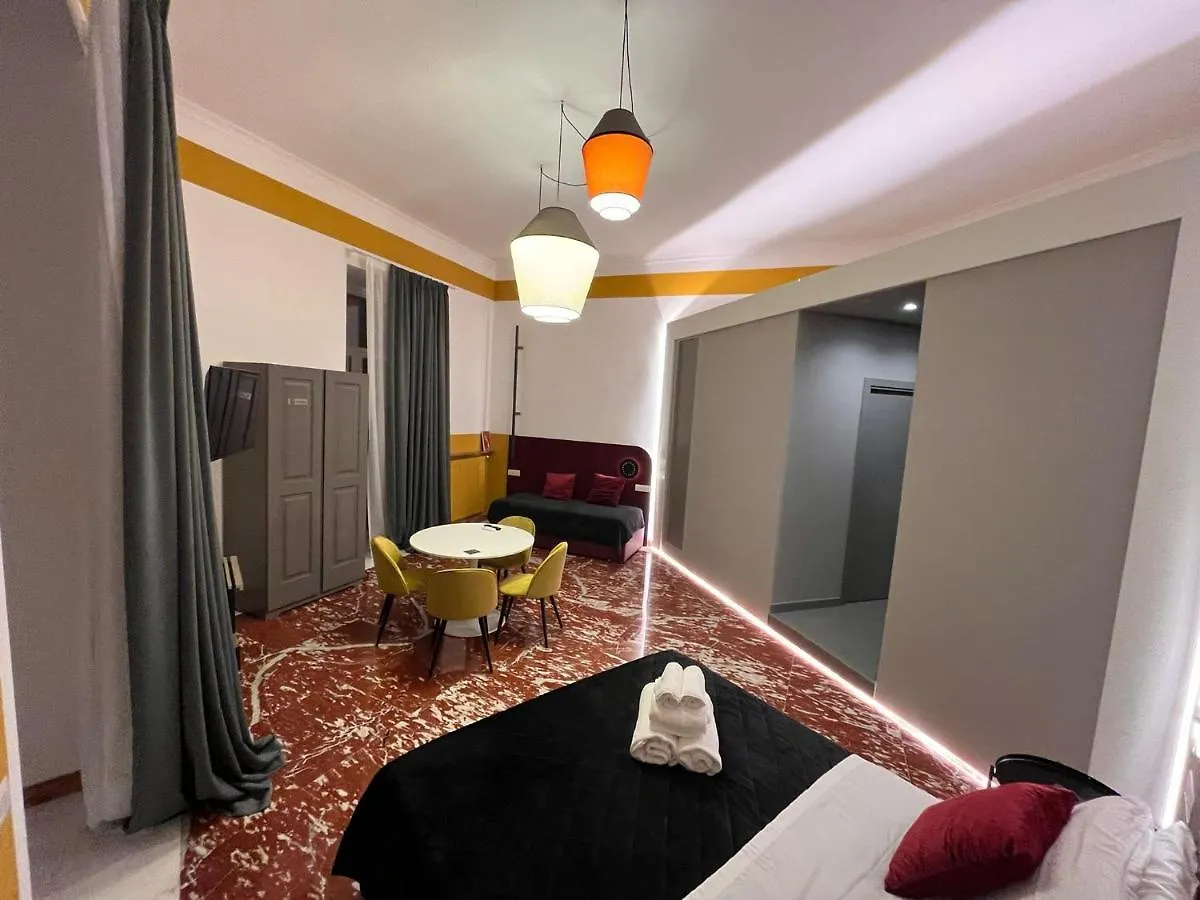 Rettifilo 311 Hotel Naples Guest house