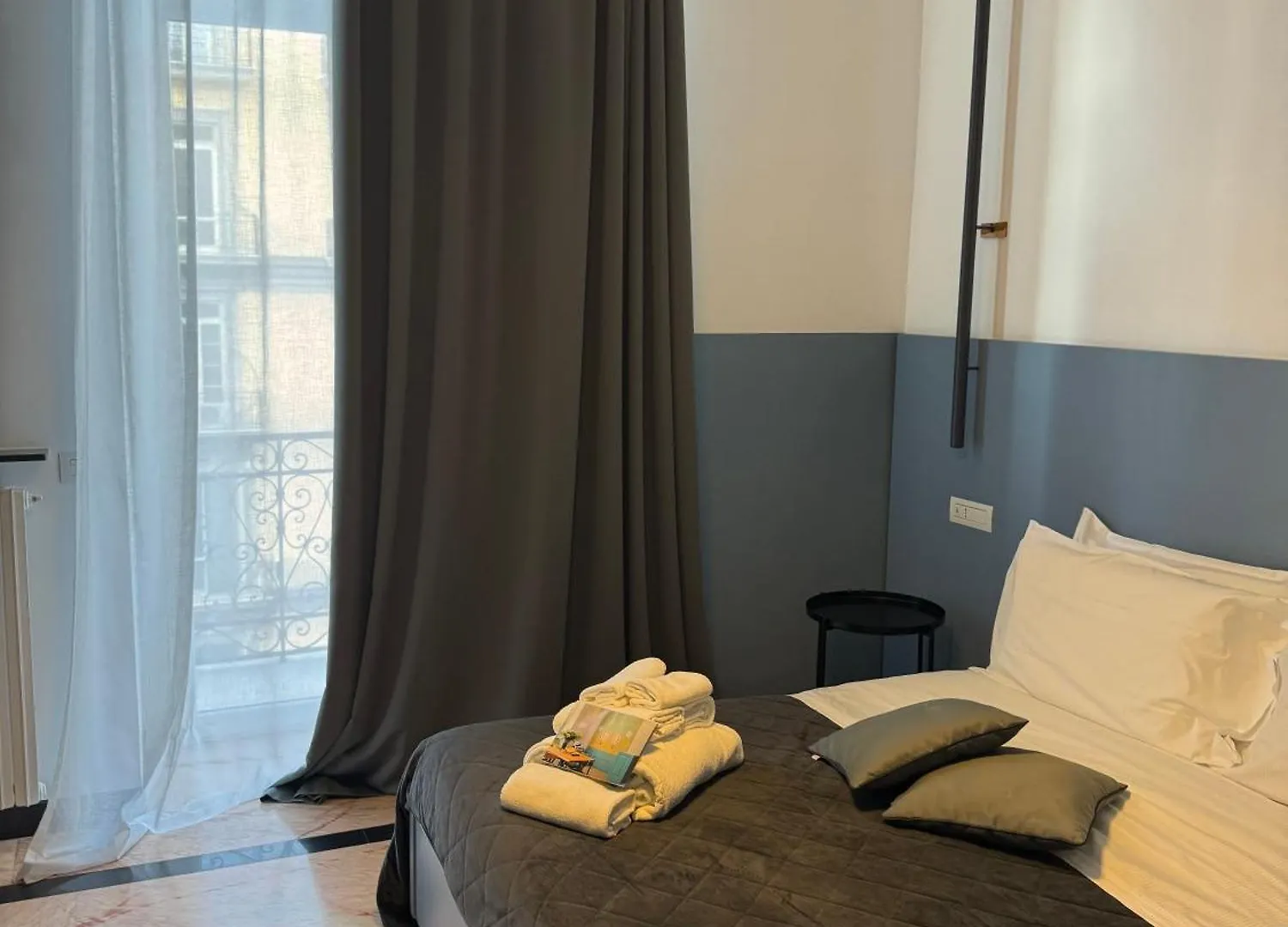 Rettifilo 311 Hotel Naples Guest house