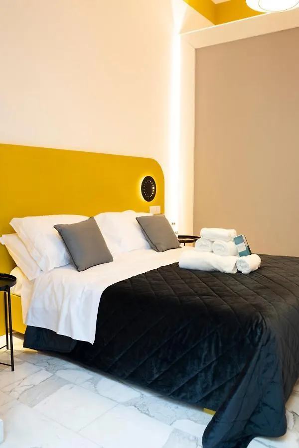 ***** Guest house Rettifilo 311 Hotel Naples Italy